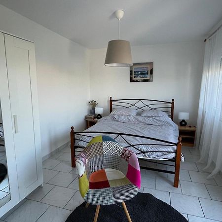 Apartmani Fijan Паг Екстериор снимка